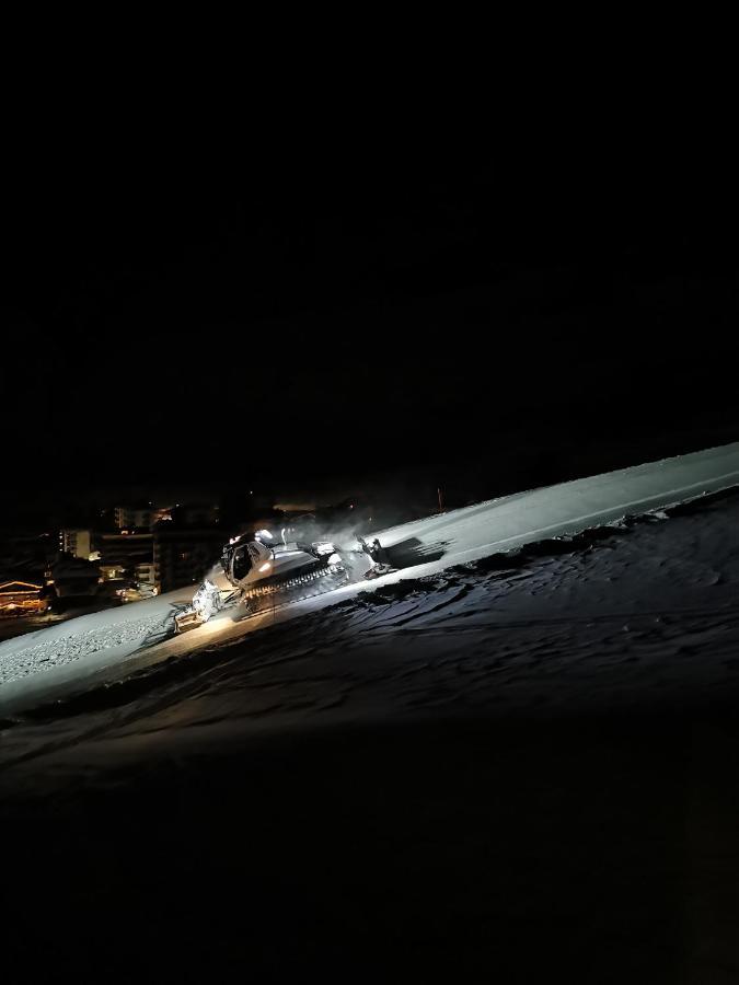 Home On Slopes, The Slope N°3 Is Under The Balcony! เบรยล์-แชร์วิเนีย ภายนอก รูปภาพ